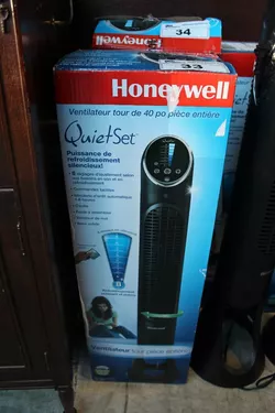 1 Ventilateur tour Honeywell QuietSet pour toute la pièce
