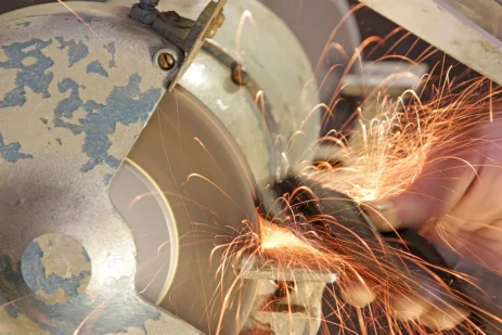 comment-choisir-laffuteur-de-foret-ideal-pour-vos-outils